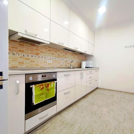 Apartament Квартира Для Вас Карла Мікльоша 7 Lwów Zewnętrze zdjęcie